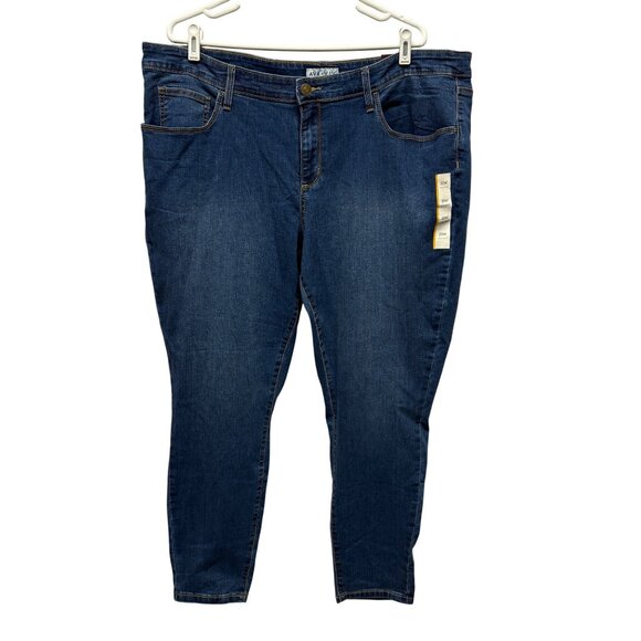 Ava and Viv Womens Skinny Stretch Jeans Size 20W Regular Fit Dark Wash Denim NEW - Picture 1 of 8